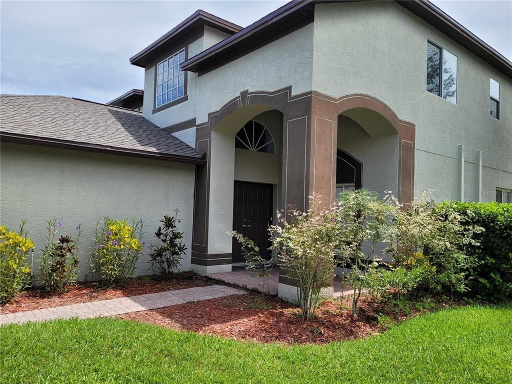 395 WINGATE CIRCLE