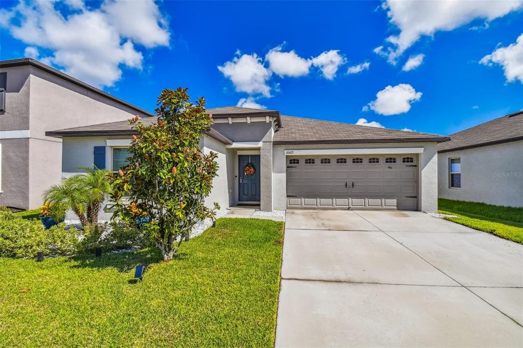 10413 CARLOWAY HILLS DRIVE WIMAUMA, FL 33598