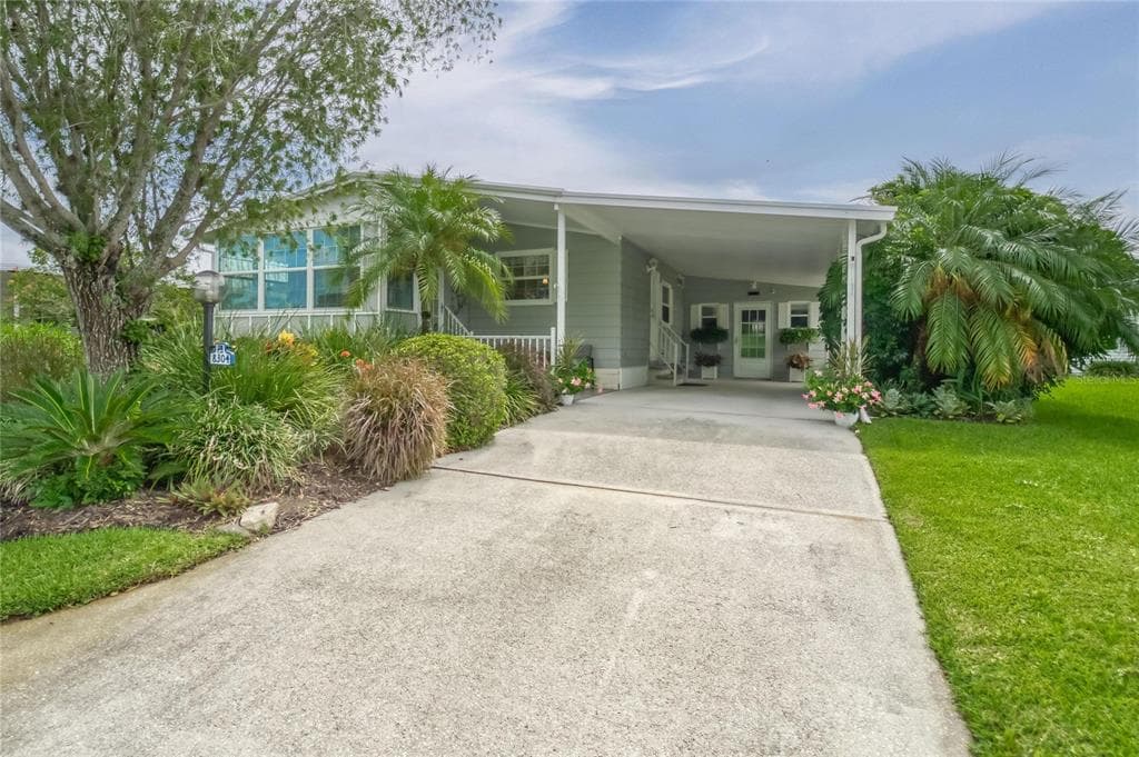 8304 PRINCESS COURT PALMETTO, FL 34221