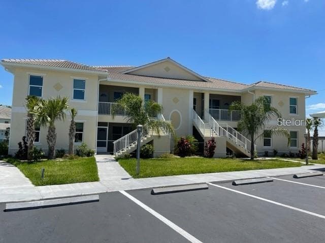 200 GARDENS EDGE DRIVE UNIT 221 VENICE, FL 34285