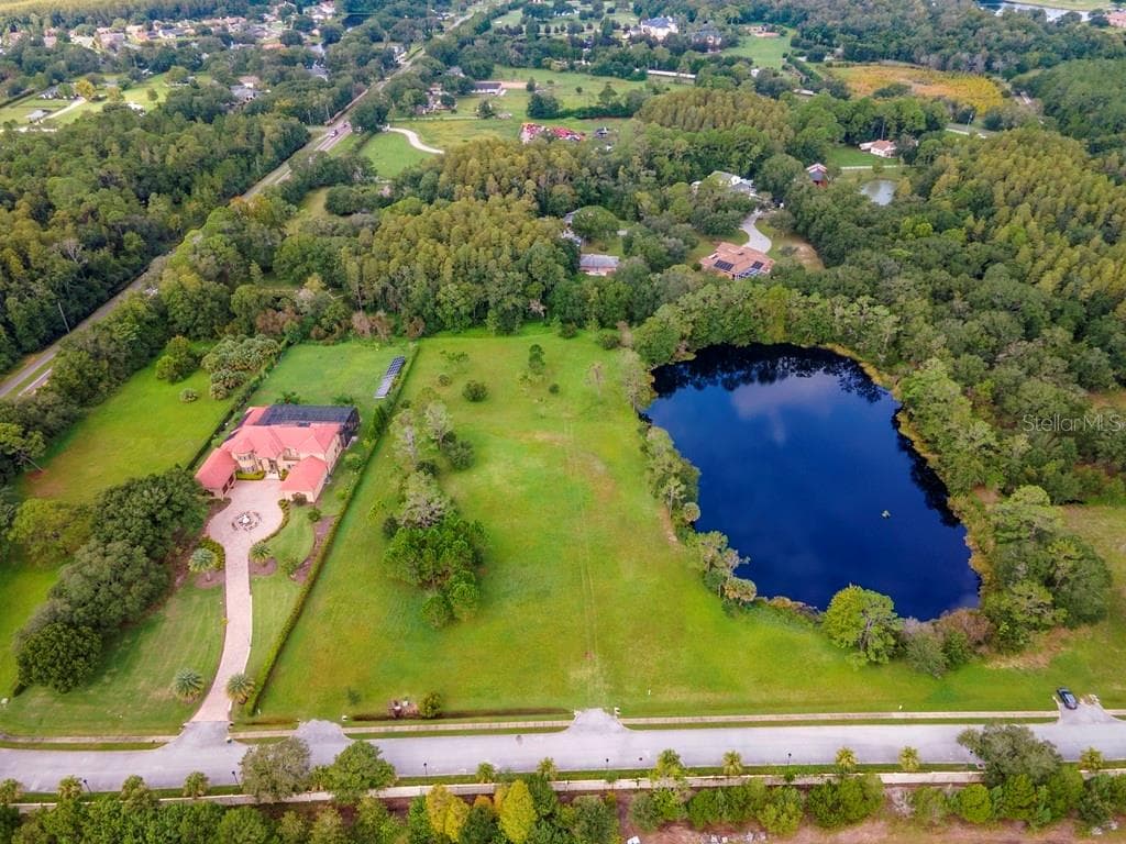144 KEYSTONE PALMS BOULEVARD LOT 4 TARPON SPRINGS, FL 34688