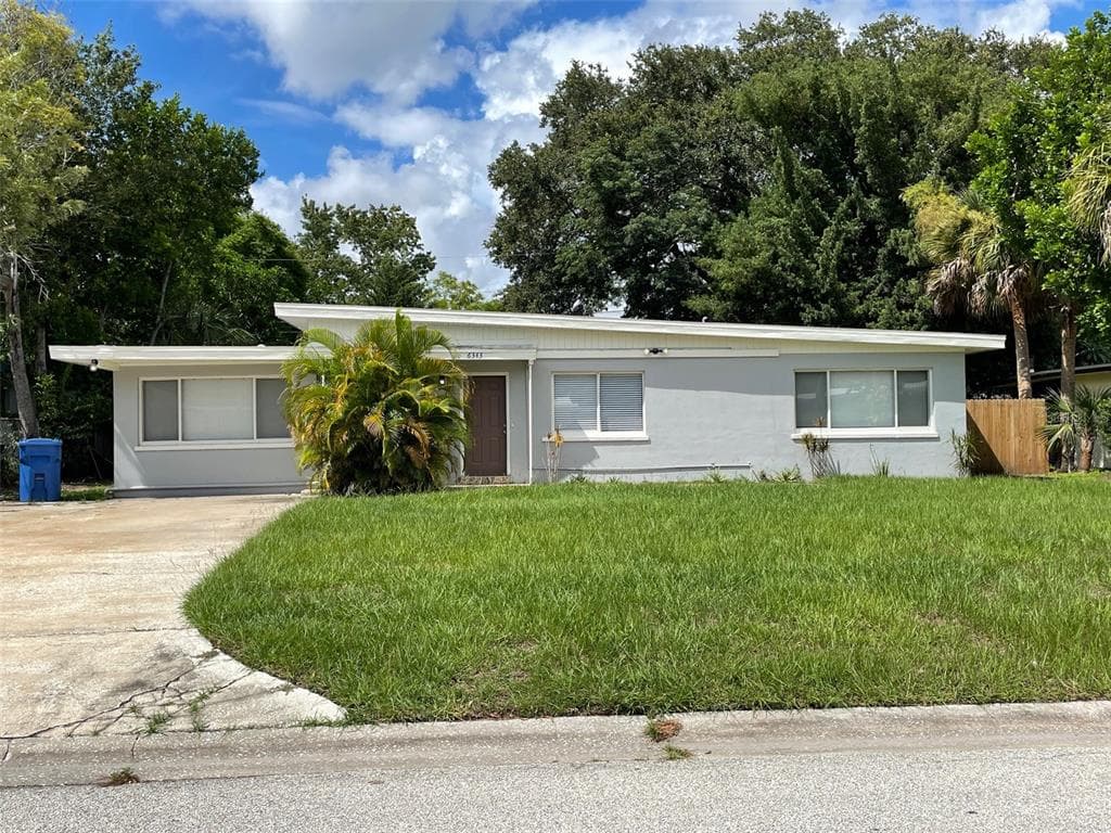 6343 21ST AVENUE N ST PETERSBURG, FL 33710