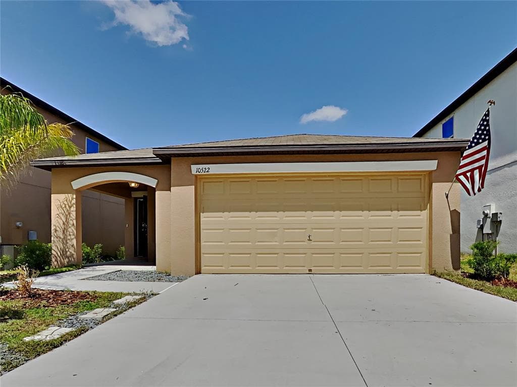 10522 CARLOWAY HILLS DRIVE WIMAUMA, FL 33598
