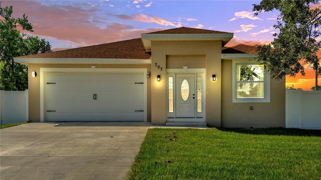 707 SE 4TH STREET MULBERRY, FL 33860