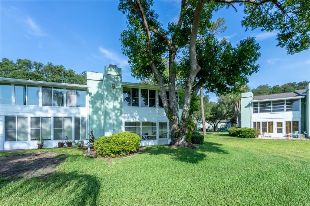 544 MIDWAY DRIVE UNIT B OCALA, FL 34472