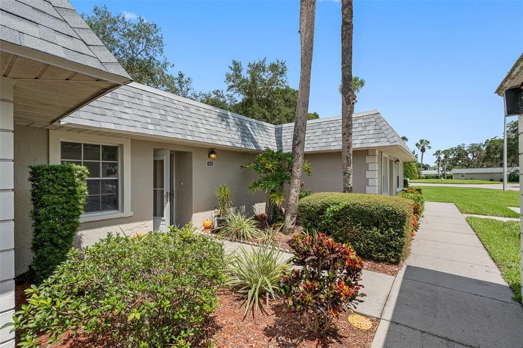 3403 TROPHY BOULEVARD