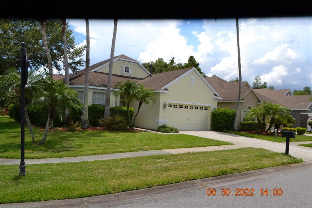 9523 GREENPOINTE DRIVE TAMPA, FL 33626