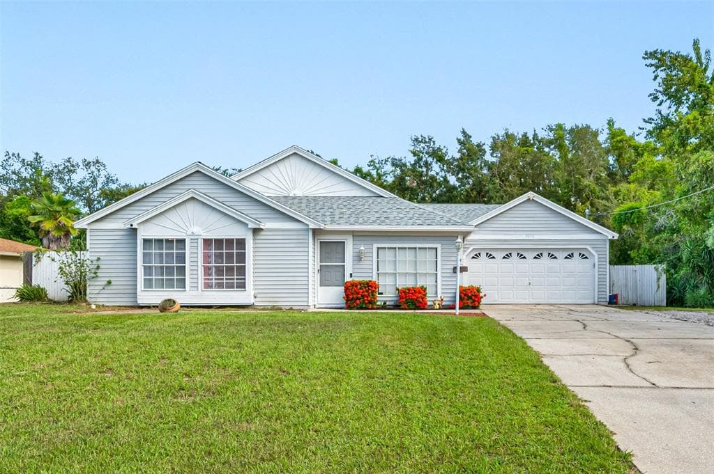 5670 CACTUS CIRCLE SPRING HILL, FL 34606