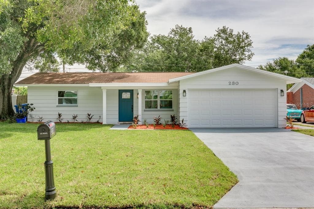 230 TRALEE STREET NE LARGO, FL 33770