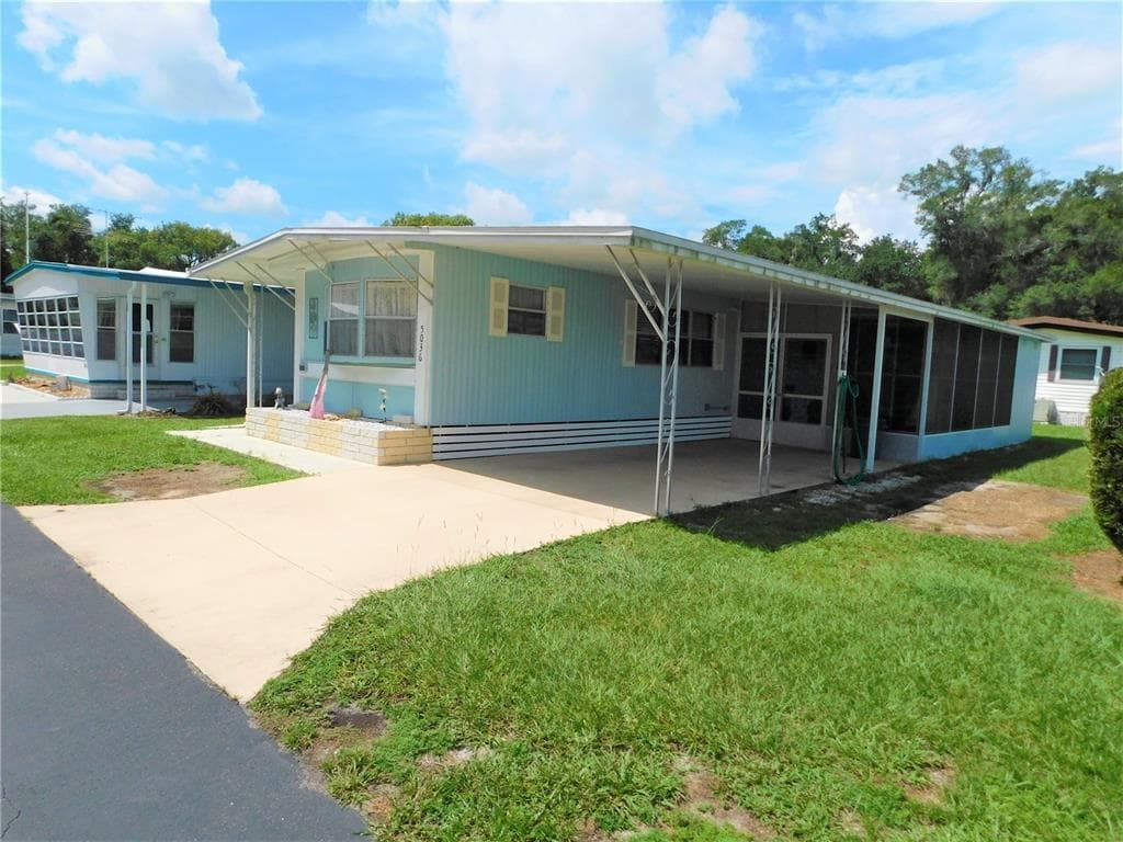 5036 SHIRLEY CIRCLE ZEPHYRHILLS, FL 33542