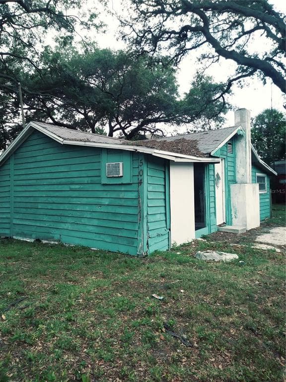 504 BRAGINTON STREET CLEARWATER, FL 33756
