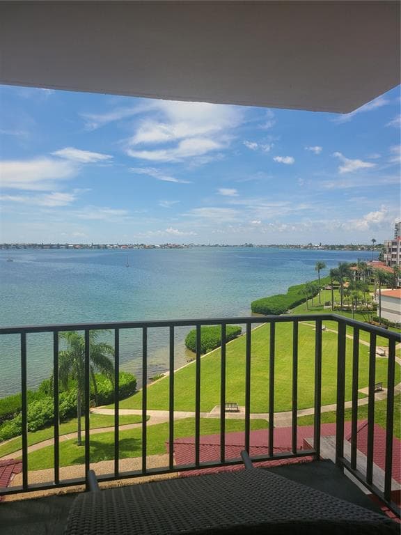 6361 BAHIA DEL MAR BOULEVARD UNIT 601 ST PETERSBURG, FL 33715