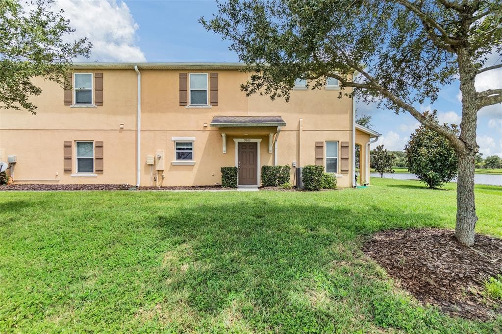 9303 AMERICAN HICKORY LANE RIVERVIEW, FL 33578