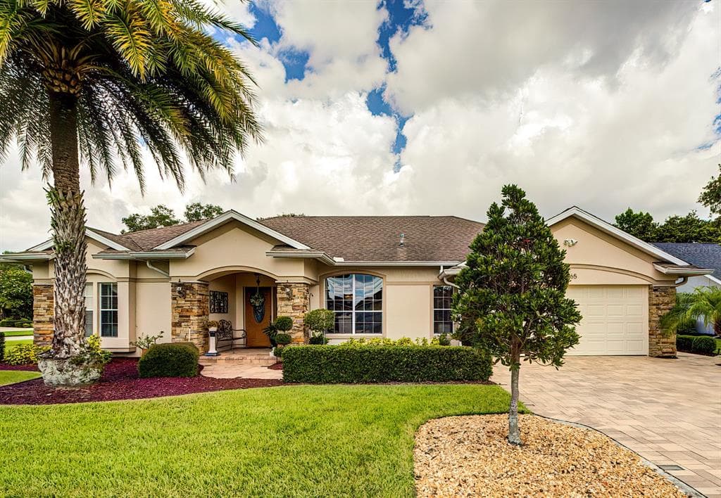 4065 CHESTERFIELD DRIVE SPRING HILL, FL 34609