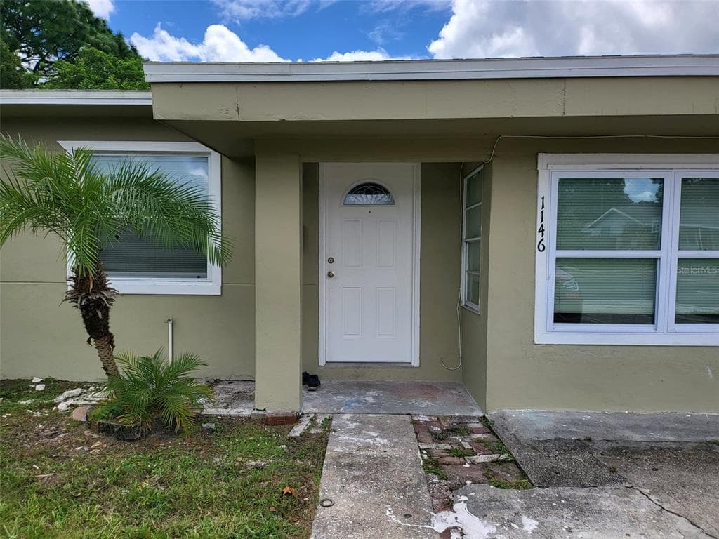 1146 54TH AVENUE N ST PETERSBURG, FL 33703