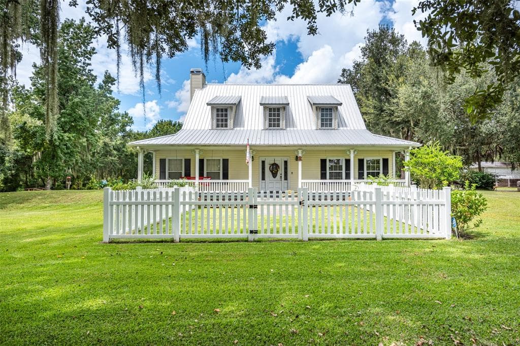 2060 DEERWOOD ROAD SEFFNER, FL 33584