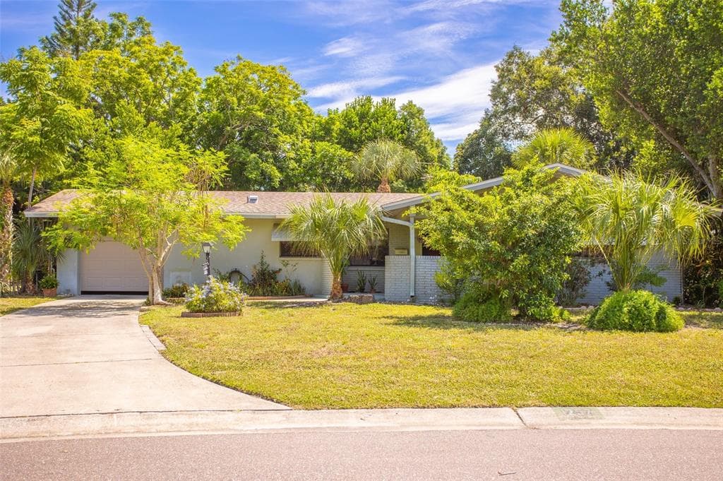 1257 63RD TERRACE S ST PETERSBURG, FL 33705