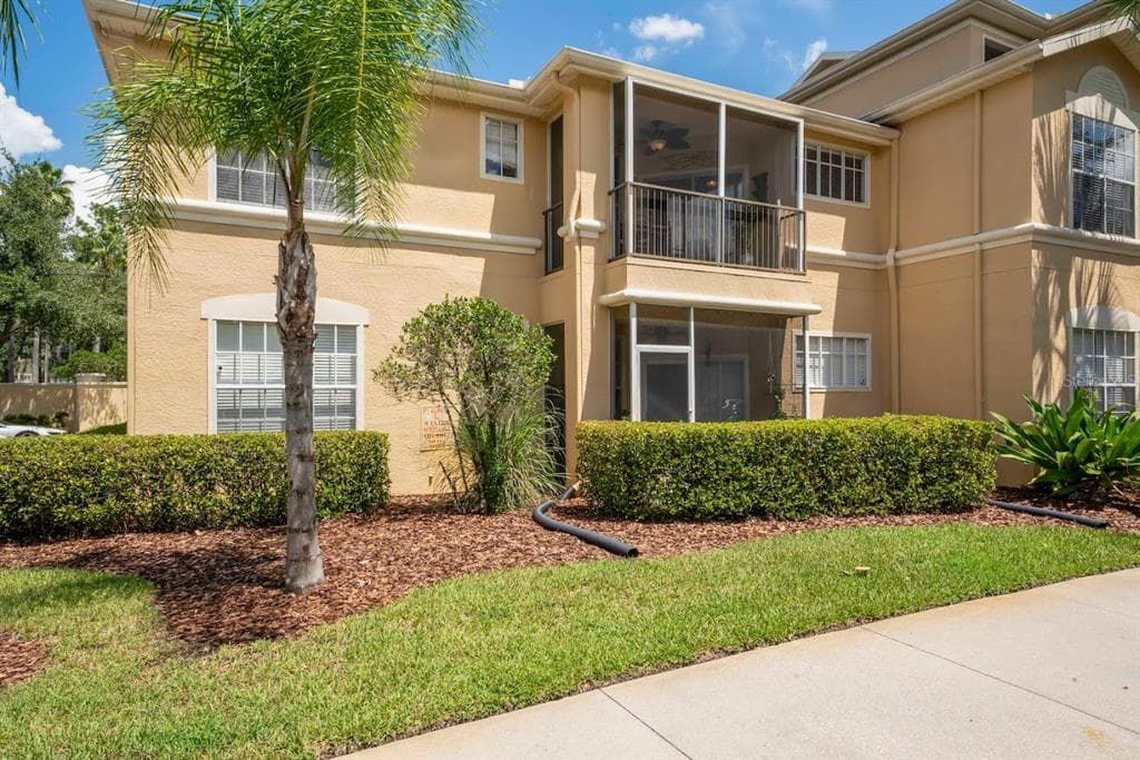 5125 PALM SPRINGS BOULEVARD UNIT 11201 TAMPA, FL 33647
