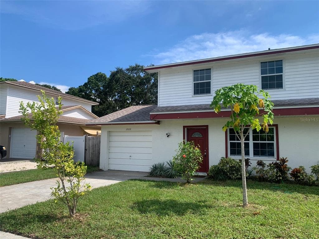 2522 WILSON AVENUE LARGO, FL 33770