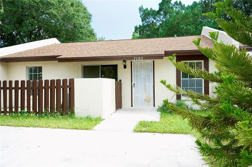 7705 GULF COURT TEMPLE TERRACE, FL 33637