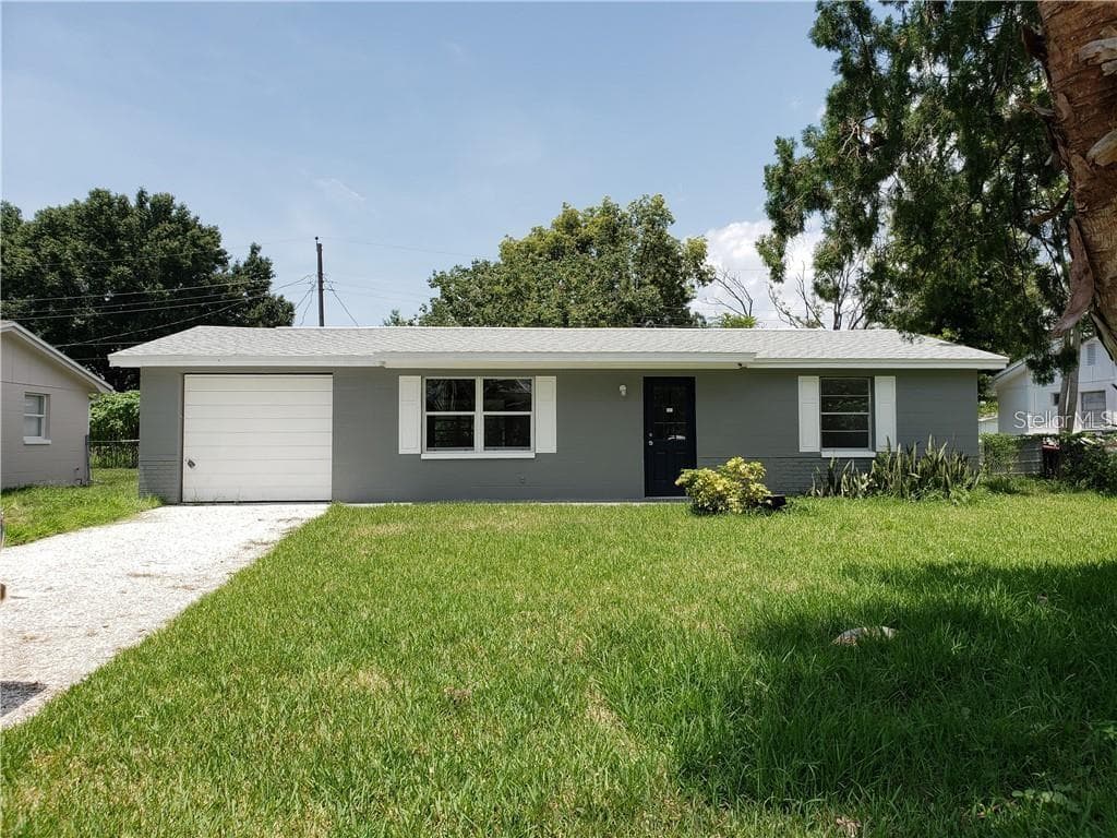 4923 BARTELT ROAD HOLIDAY, FL 34690