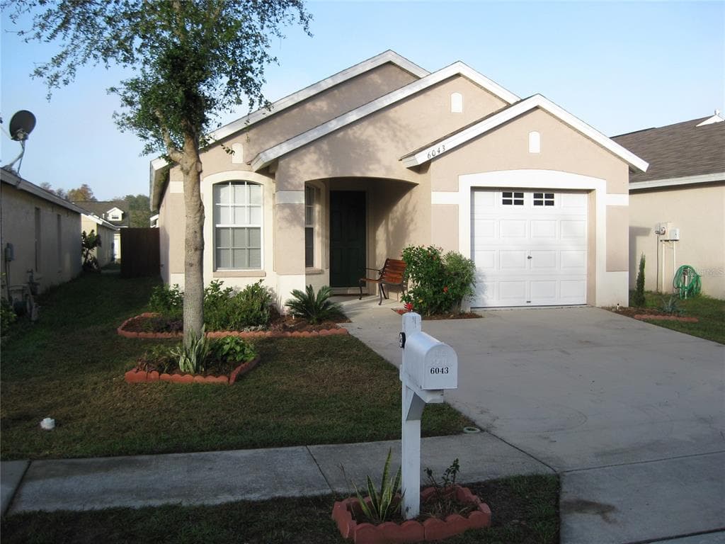 6043 WHITE SAILS DRIVE WESLEY CHAPEL, FL 33545