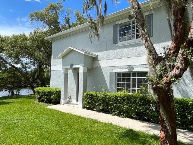 4077 DOLPHIN DRIVE TAMPA, FL 33617