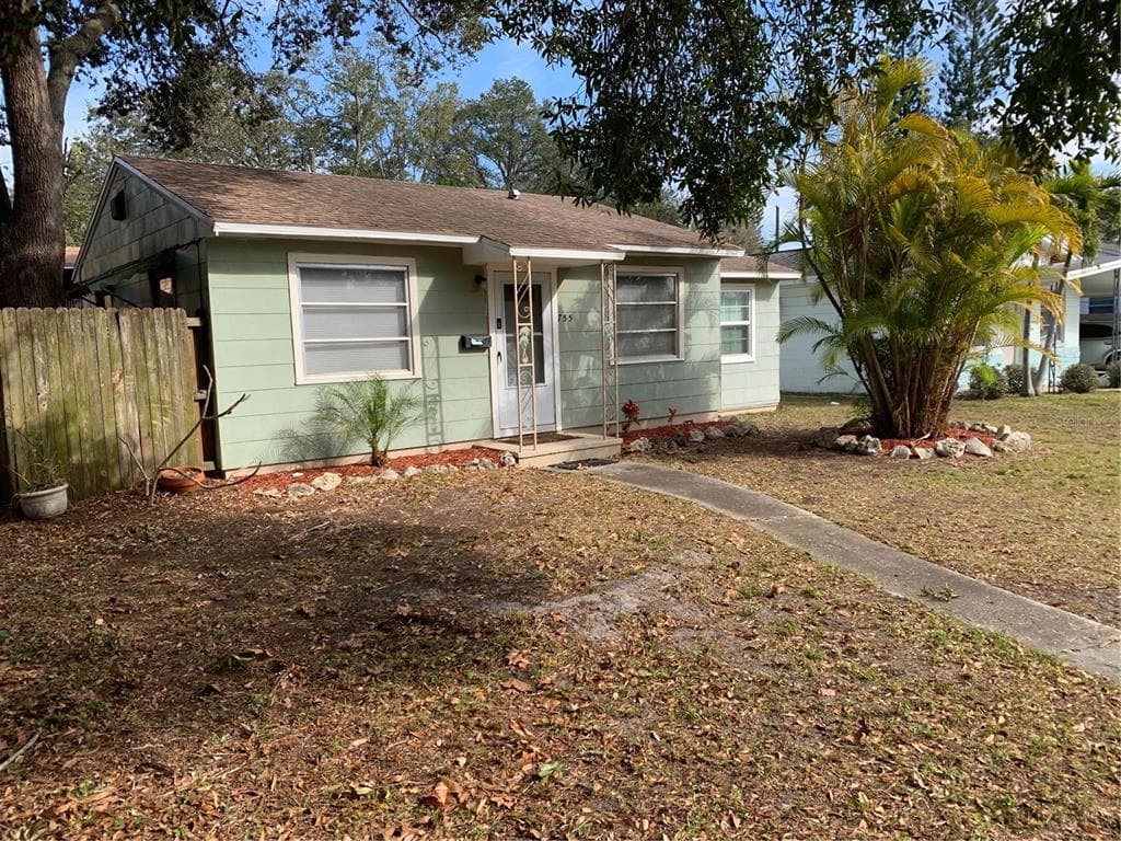 755 51ST AVENUE N ST PETERSBURG, FL 33703