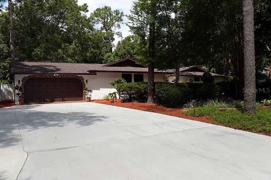 16102 DARNELL ROAD LUTZ, FL 33549