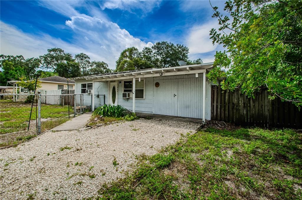 768 36TH AVENUE S ST PETERSBURG, FL 33705