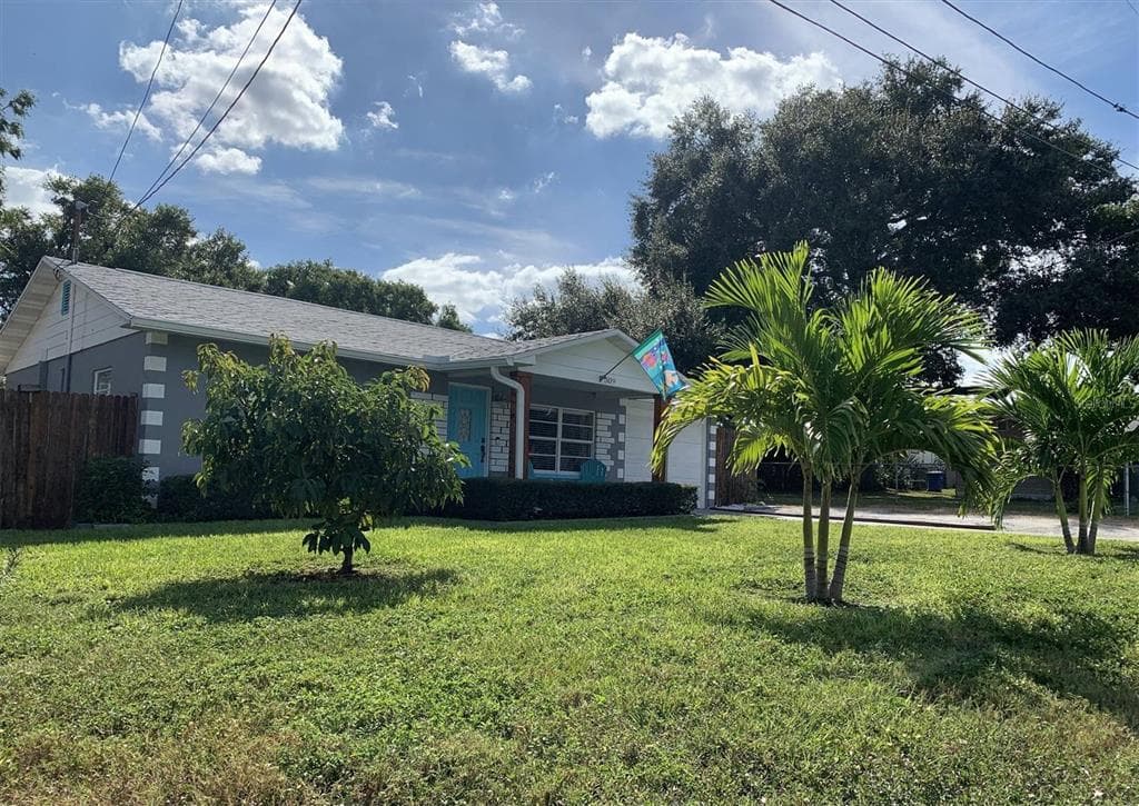 309 7TH AVENUE SW LARGO, FL 33770