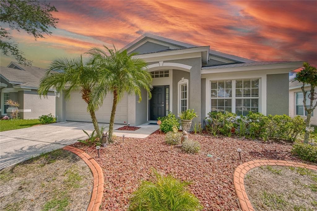 11417 MISTY ISLE LANE RIVERVIEW, FL 33579