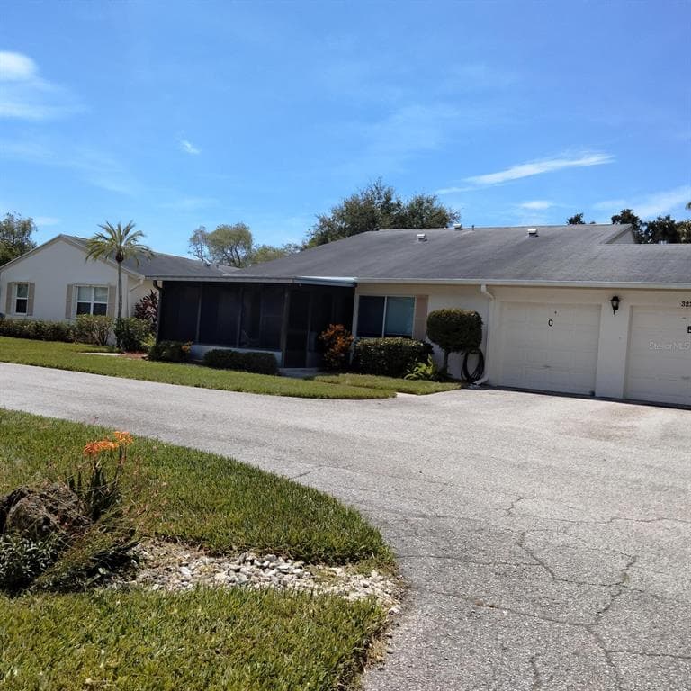 3239 39TH STREET S UNIT C ST PETERSBURG, FL 33711