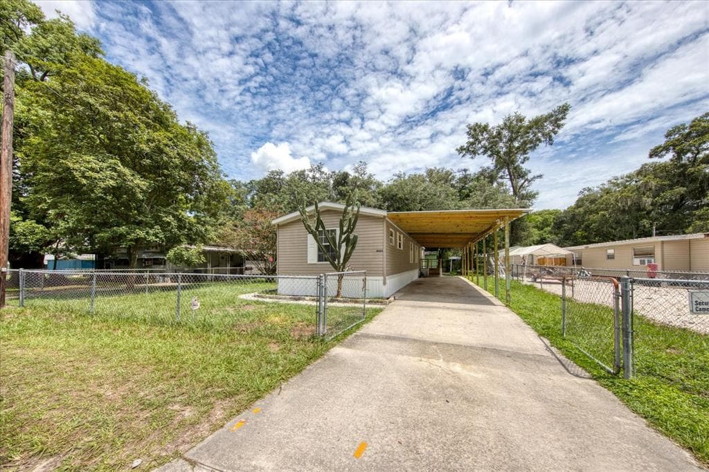 4422 STILLMAN STREET ZEPHYRHILLS, FL 33542