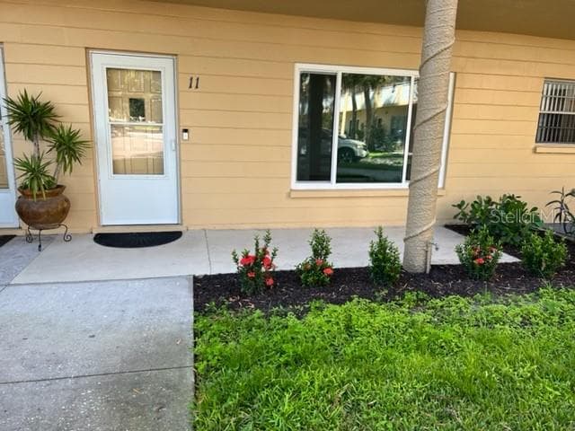 2467 FINLANDIA LANE UNIT 11 CLEARWATER, FL 33763