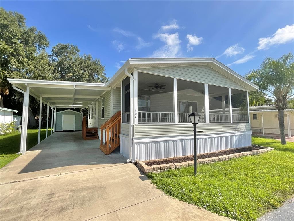 420 49TH STREET E UNIT 127 PALMETTO, FL 34221