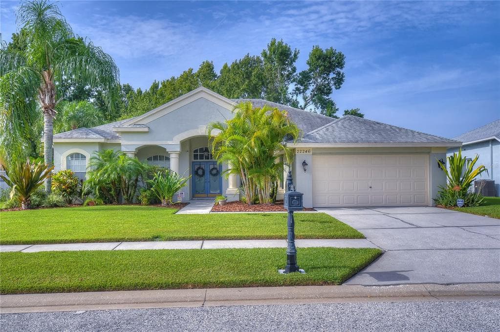 22246 MAGNOLIA TRACE BOULEVARD LUTZ, FL 33549