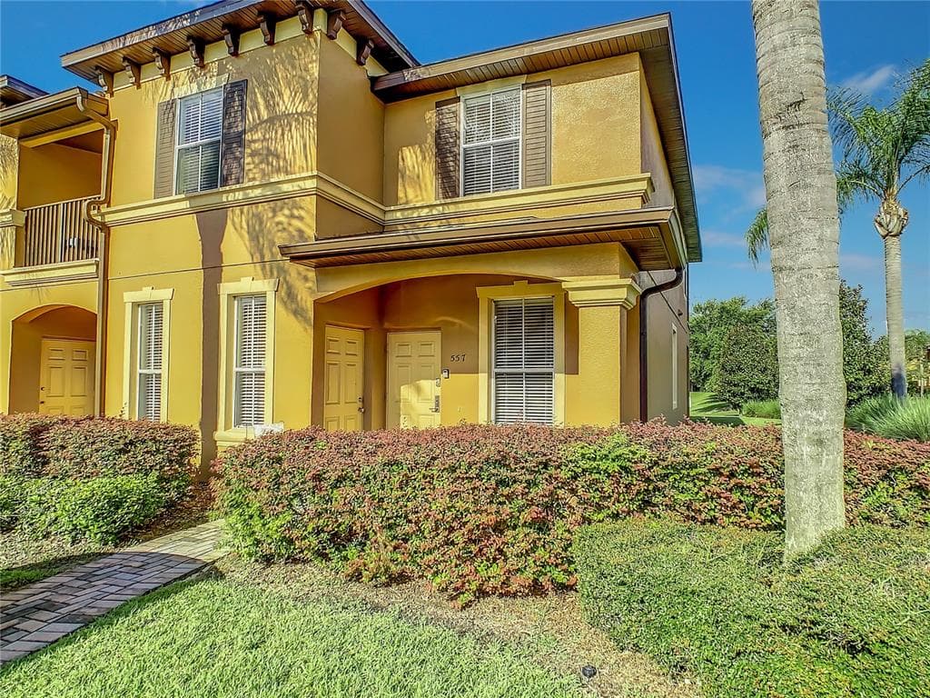 557 MIRAMAR AVENUE DAVENPORT, FL 33837