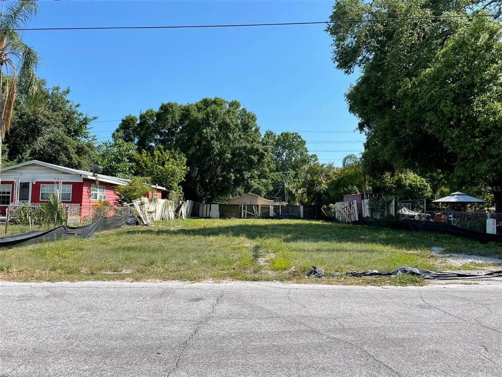 3412 W LA SALLE STREET TAMPA, FL 33607