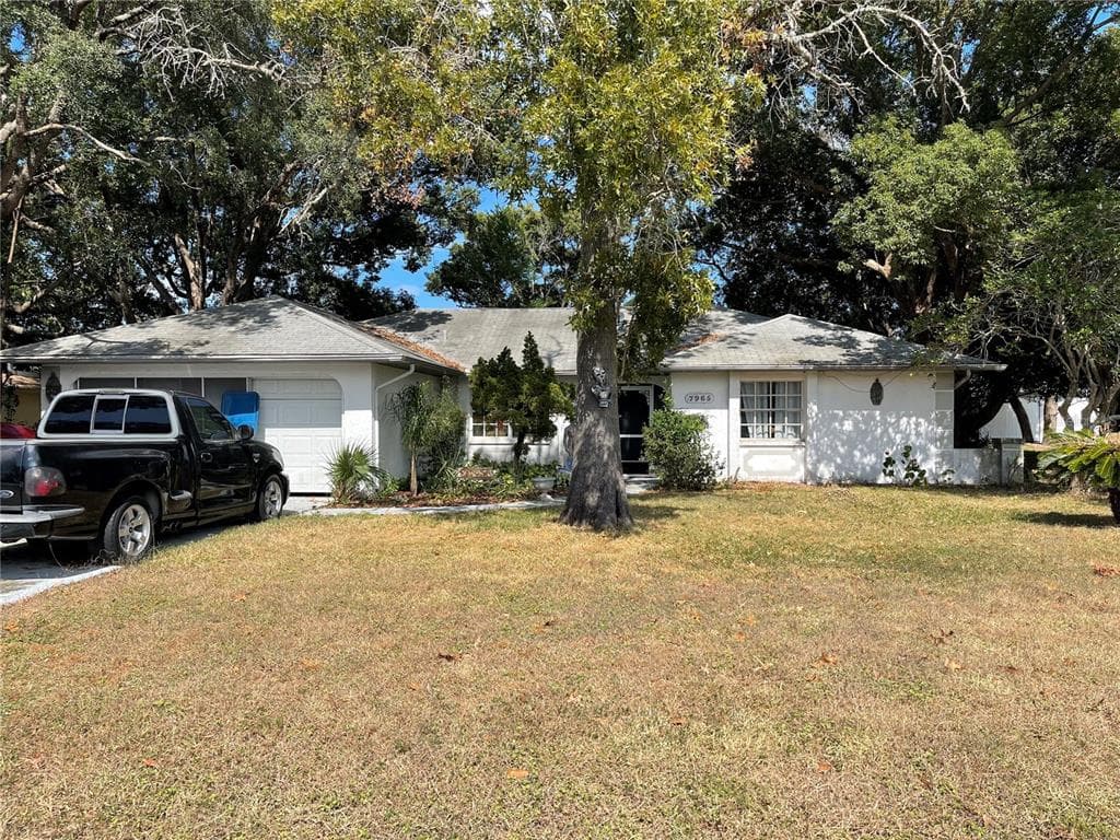 7965 RAVENWOOD COVE SPRING HILL, FL 34606