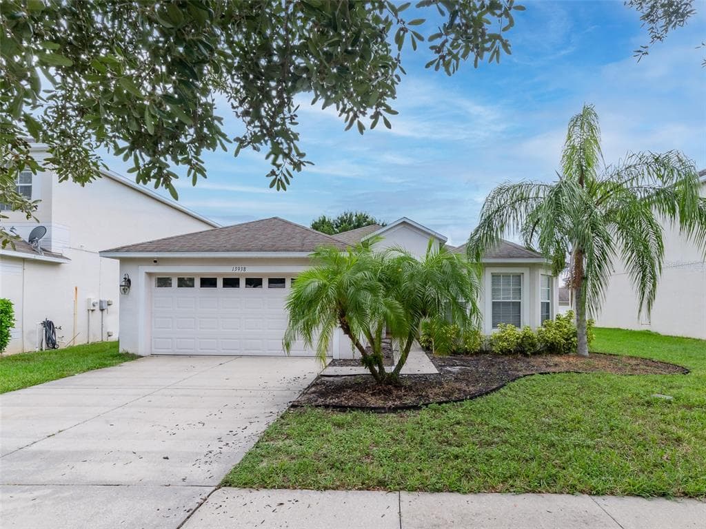 13938 CHALK HILL PLACE RIVERVIEW, FL 33579