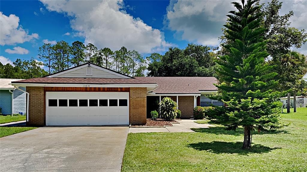 25315 CANTERBURY DRIVE LAKE WALES, FL 33898