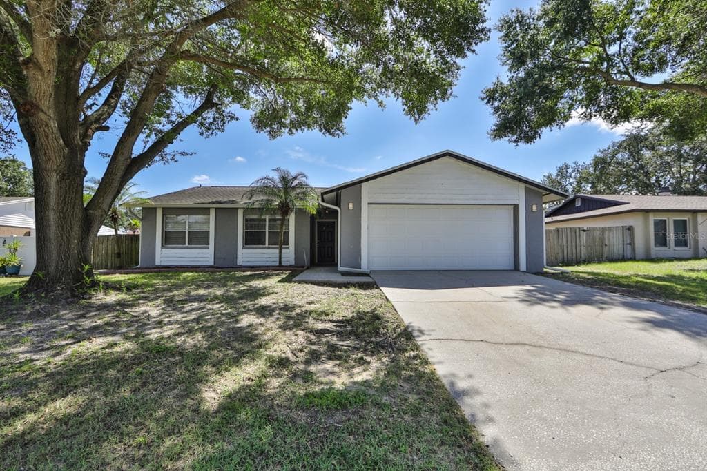 746 CLIMATE DRIVE BRANDON, FL 33511