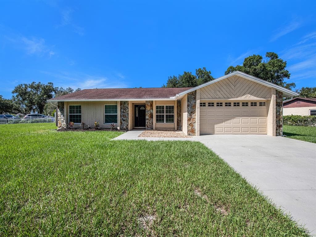 23816 LAKE HILLS DRIVE LUTZ, FL 33559