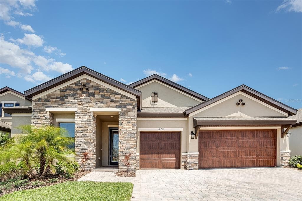 9161 WARM SPRINGS CIRCLE PARRISH, FL 34219