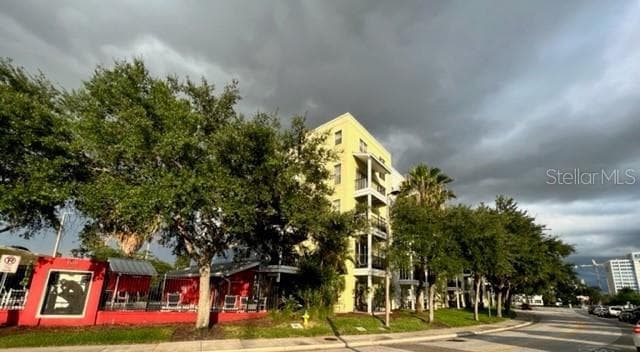 1501 DOYLE CARLTON DRIVE UNIT 303 TAMPA, FL 33602
