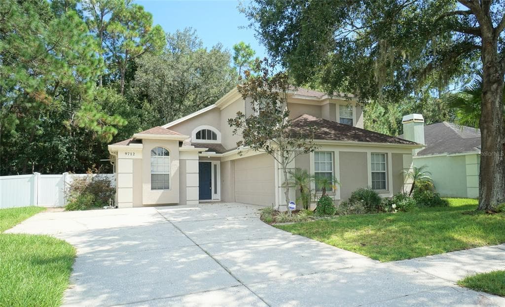 9712 FREDERICKSBURG ROAD TAMPA, FL 33635