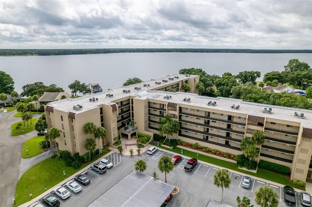 90 S HIGHLAND AVENUE UNIT 1312 TARPON SPRINGS, FL 34689