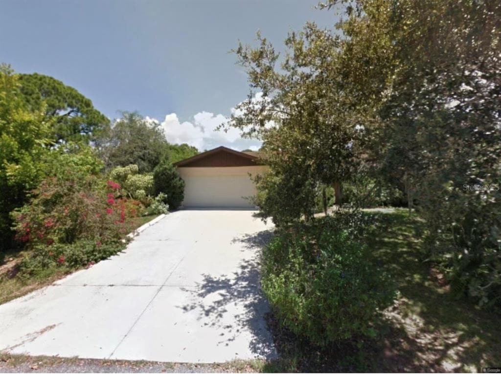 4111 HIBISCUS ROAD VENICE, FL 34293