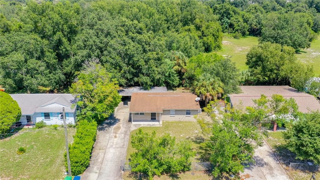 4606 E 27TH AVENUE TAMPA, FL 33605